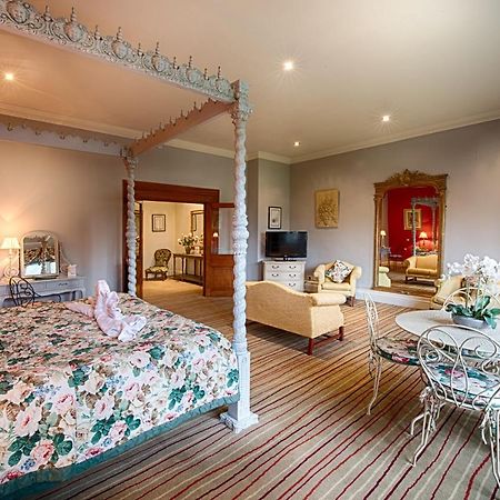 Miskin Manor Hotel Hensol Ngoại thất bức ảnh