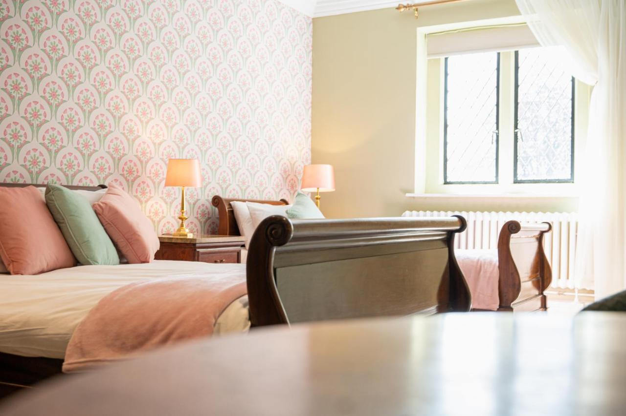 Miskin Manor Hotel Hensol Ngoại thất bức ảnh