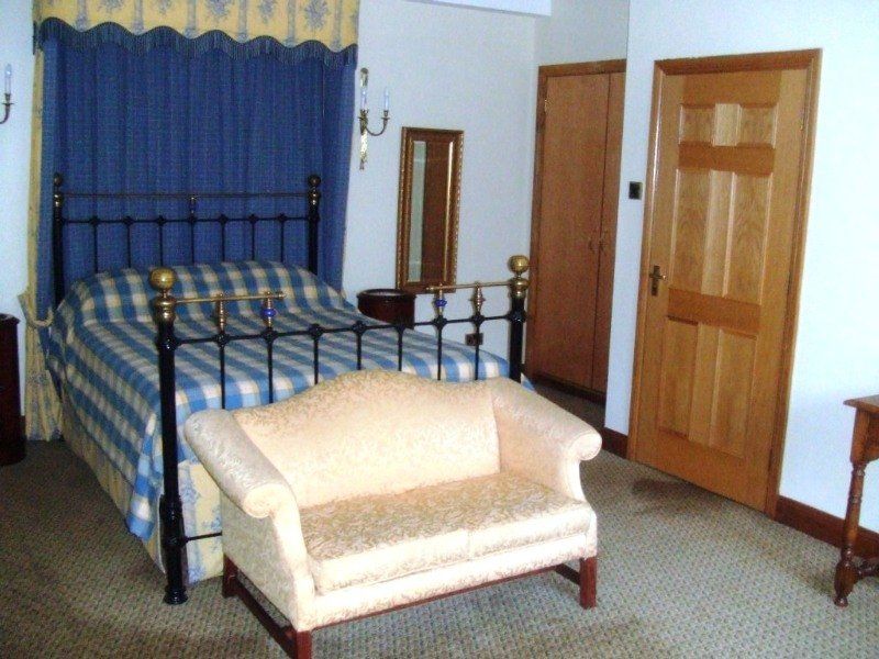 Miskin Manor Hotel Hensol Ngoại thất bức ảnh